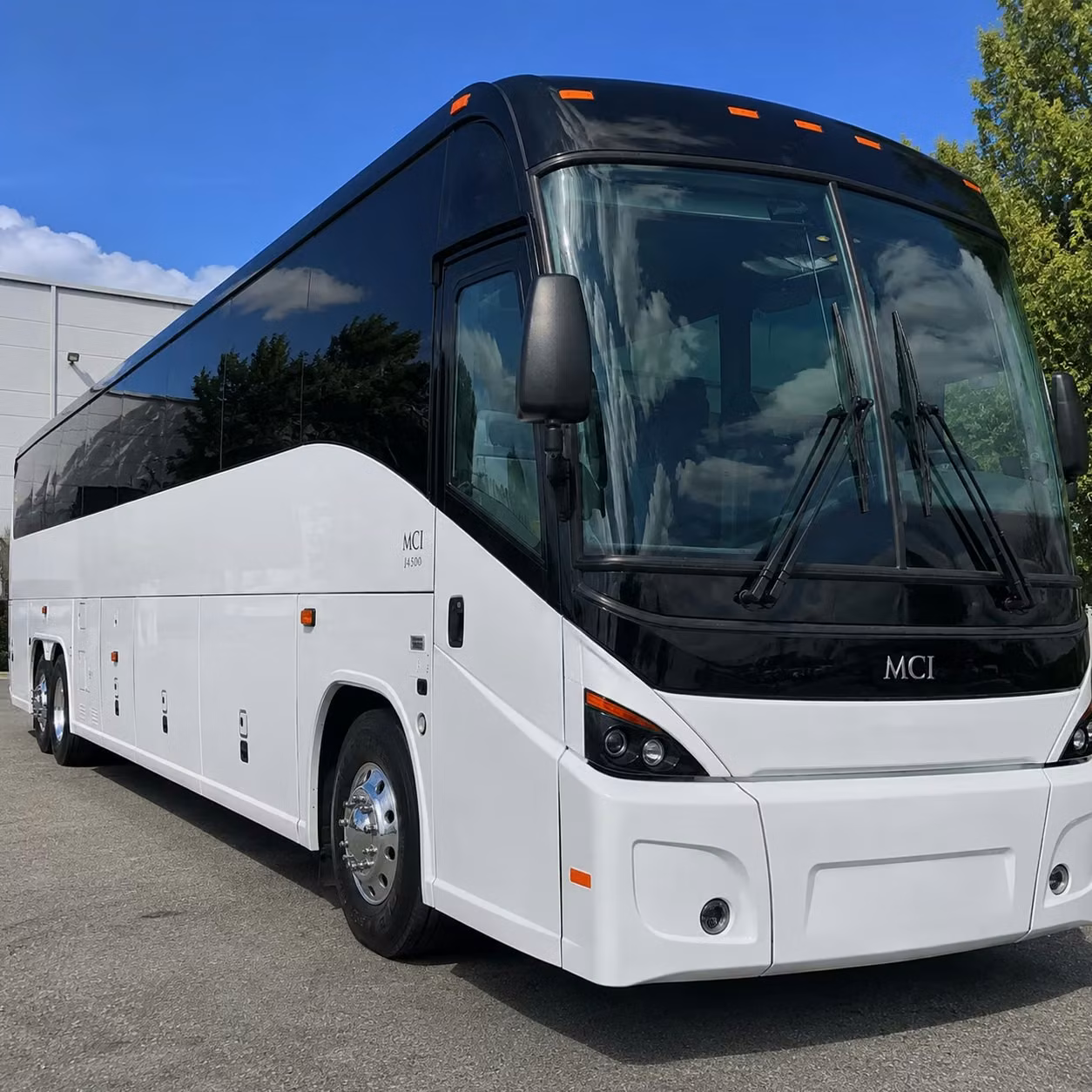 airport shuttle transportation for concord business travelers