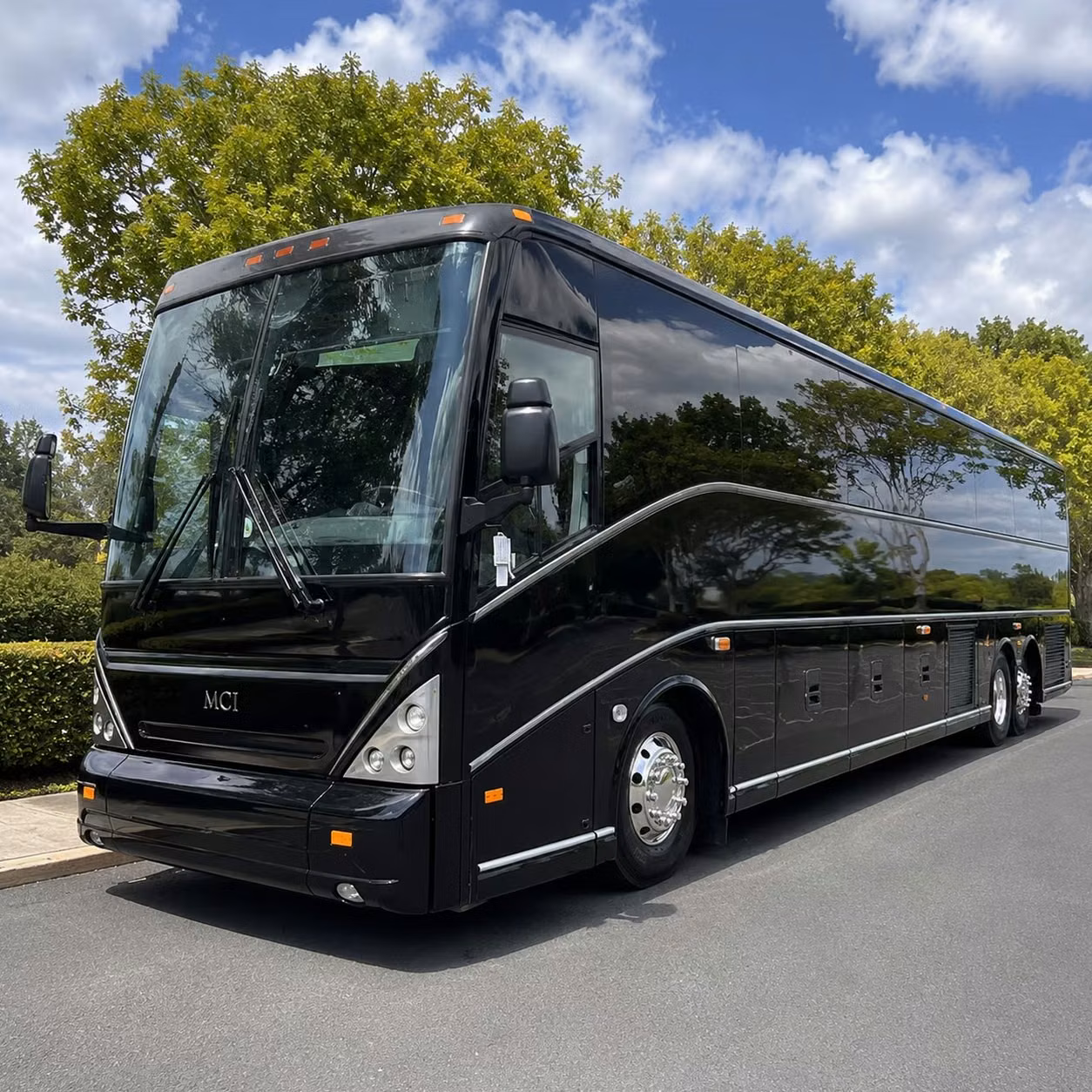 employee shuttle services that keep your concord workforce moving