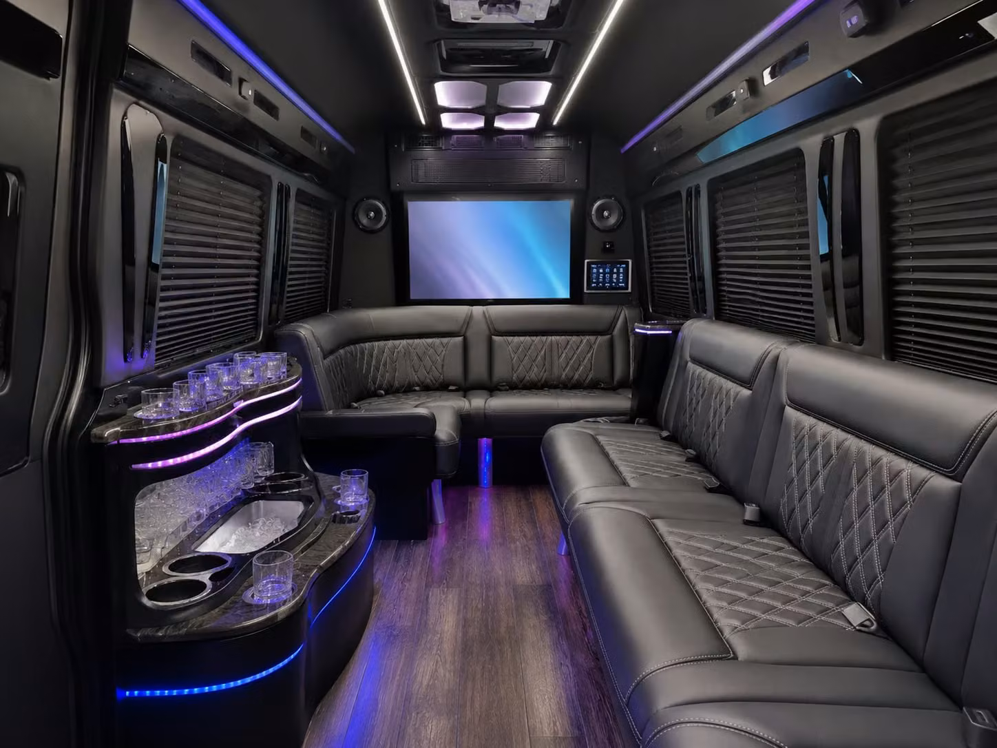 find the right bus size for your concord airport transfer group